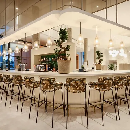 Hyatt Place Paris Charles De Gaulle Airport 4*