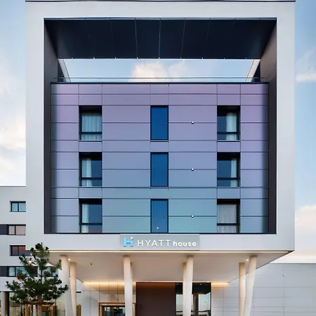 Hyatt Place Paris Charles De Gaulle Airport Hotel 4*