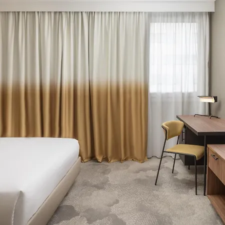 Hotel Hyatt Place Paris Charles De Gaulle Airport 4*