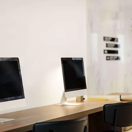 Hyatt Place Paris Charles De Gaulle Airport 4*